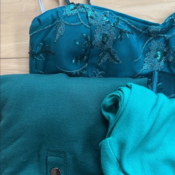 NWT Lulus Glittering Emerald Mesh Sequin Embroidered Mini Dress | Size Large - Picture 8 of 8